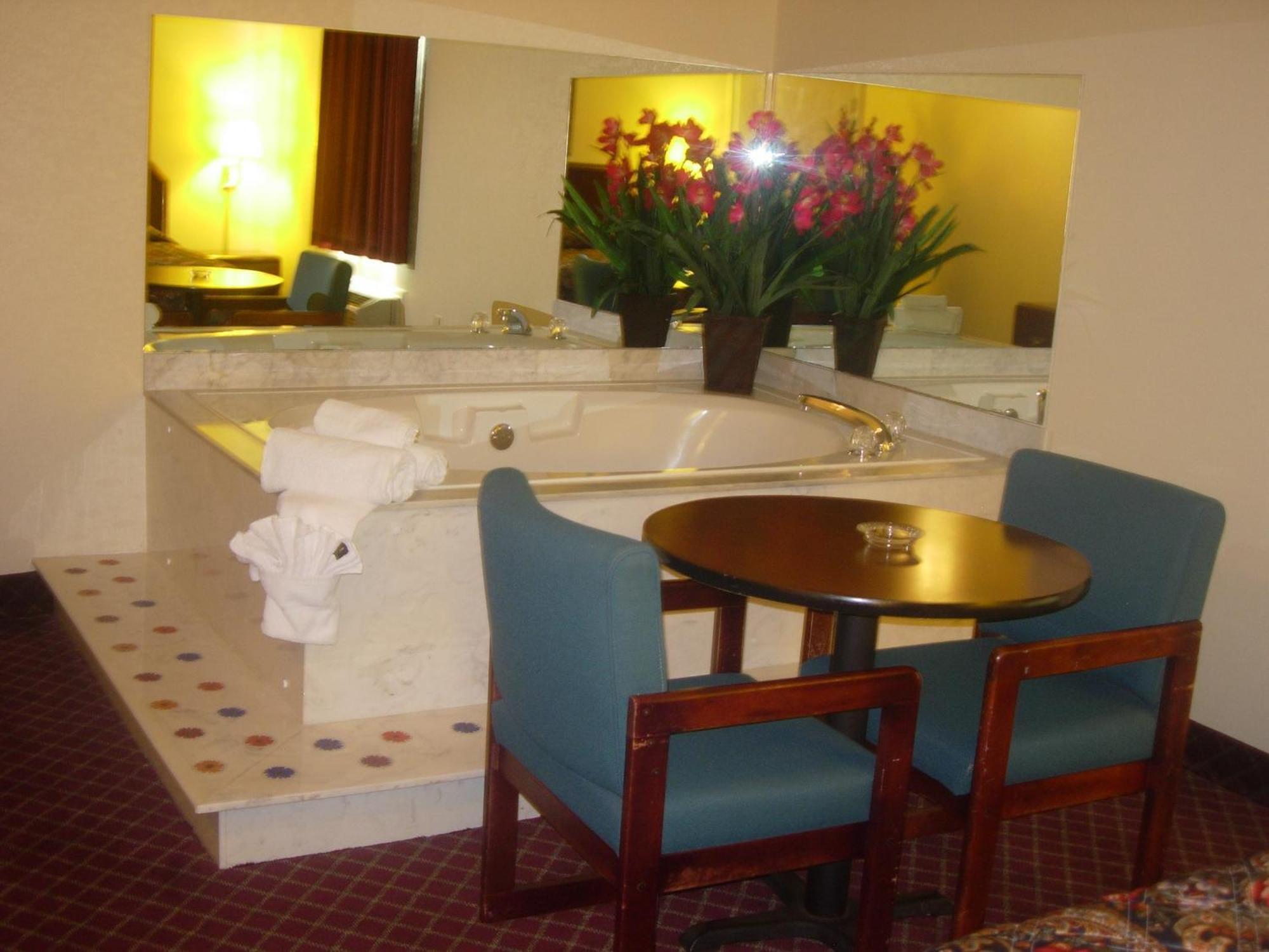 Western Inn & Suites Дуґлас Екстер'єр фото