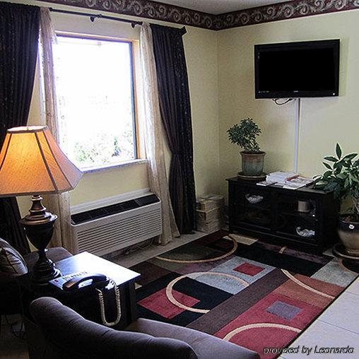 Western Inn & Suites Дуґлас Екстер'єр фото