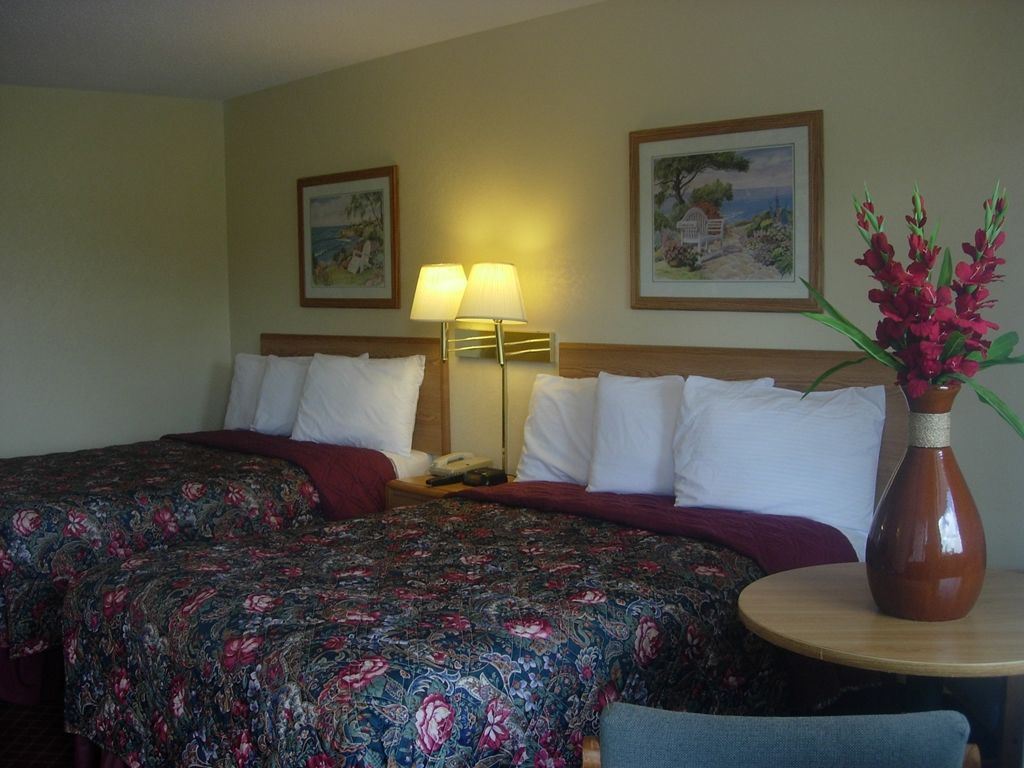Western Inn & Suites Дуґлас Номер фото