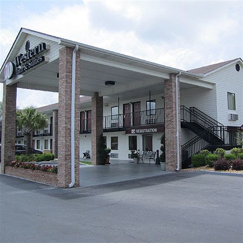 Western Inn & Suites Дуґлас Екстер'єр фото